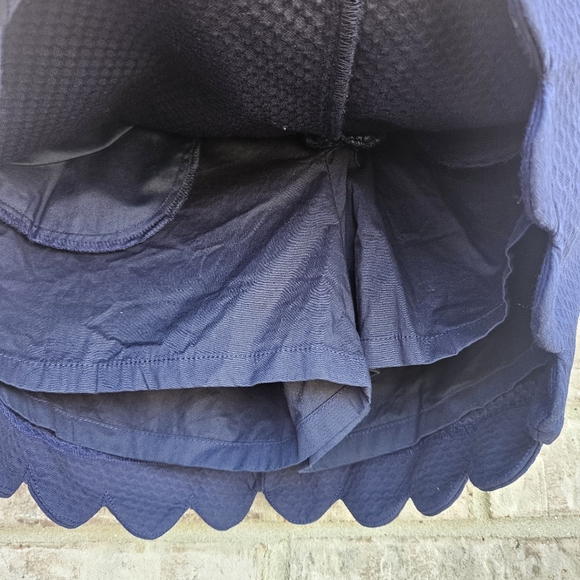 Lilly Pulitzer Colette Scallop Hem Navy Blue Skort 0 With Extra Button NWOT - Picture 8 of 11